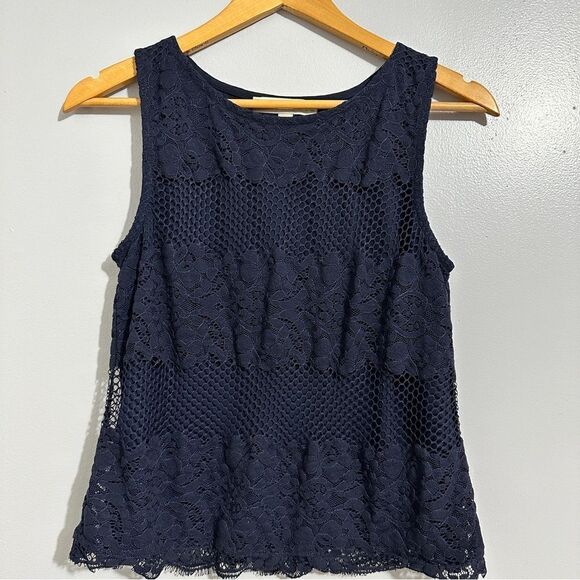 Ann Taylor Loft Navy Blue Floral Lace Sleeveless Crew Neck tank. Size XSP - Picture 1 of 5